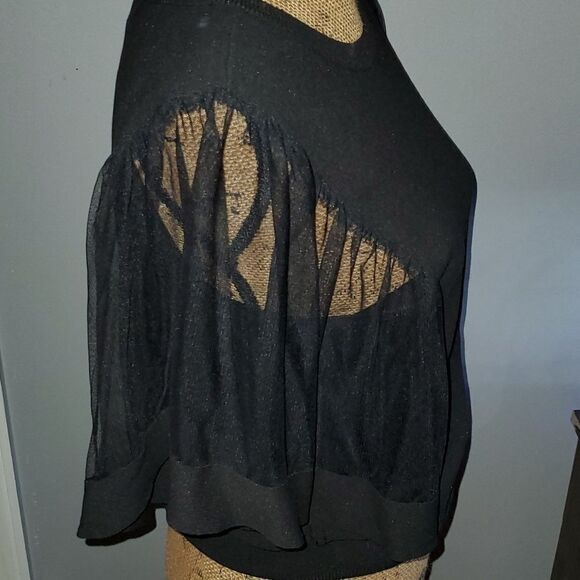 Short sleeve sweater NWOT  - Picture 2 of 4